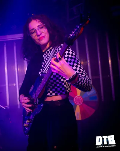 DTB_20260404_Pigeons-83